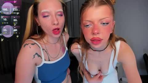 elizabethh_brown online show from January 17, 4:27 pm