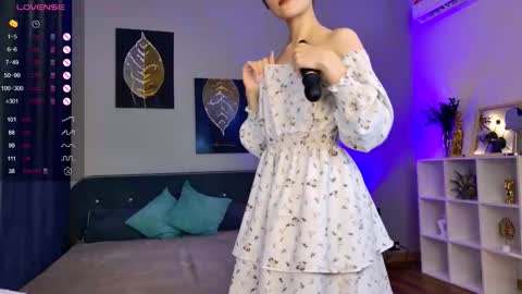 Elizabet online show from November 15, 10:55 pm