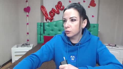 ElizabethSho online show from February 11, 8:34 pm