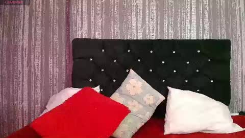 Elizabetth Roman  online show from July 5, 4:47 pm