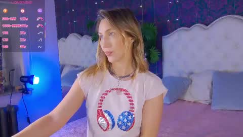 Linda online show from May 2, 4:29 am