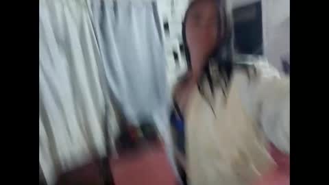 elizka 00 online show from April 1, 3:51 am