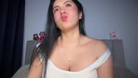 Ella  online show from July 29, 5:18 am