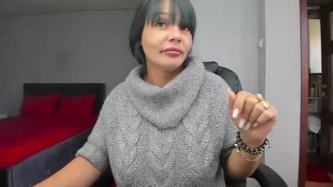 Ella online show from October 20, 12:21 pm