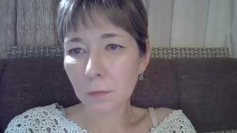 Snapshot of ellajohnsonx chatting on February 16, 6:43 pm ellajohnsonx online show from February 16, 6:43 pm