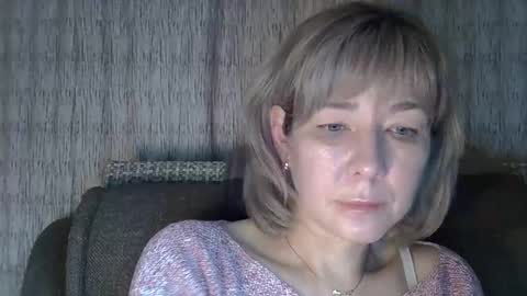 Snapshot of ellajohnsonx chatting on December 20, 6:24 pm ellajohnsonx online show from December 20, 6:24 pm