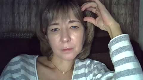 Snapshot of ellajohnsonx chatting on December 19, 5:50 pm ellajohnsonx online show from December 19, 5:50 pm