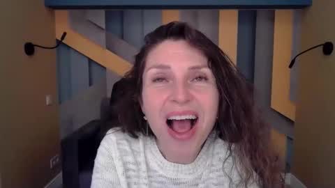 EllaLongs online show from September 27, 11:30 am