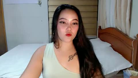 Ella online show from February 9, 12:09 pm