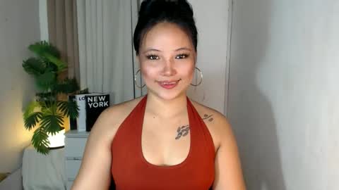 Ella online show from March 13, 3:43 am