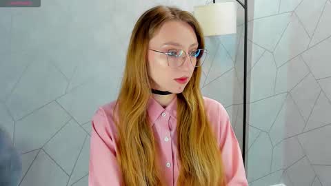 Snapshot of ellen_marshall chatting on October 3, 1:37 am Ellen online show from October 3, 1:37 am