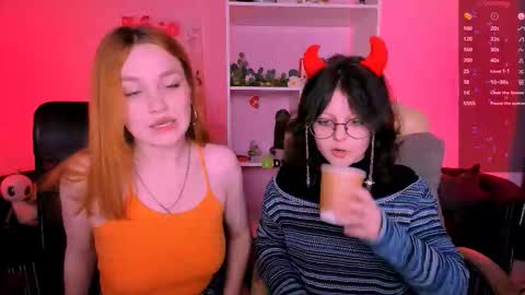 Snapshot of ellie_fire chatting on September 24, 7:20 pm Ellie online show from September 24, 7:20 pm