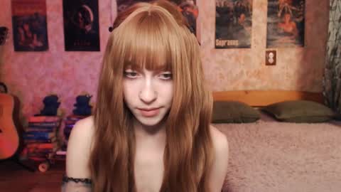ellie_friendly online show from November 5, 11:18 pm