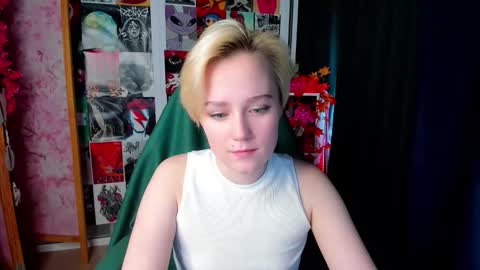 Ellie online show from November 28, 8:43 am