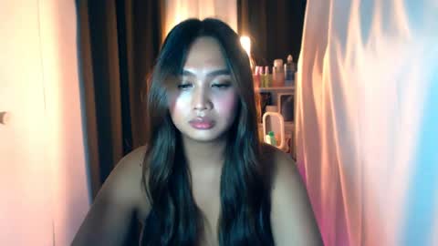 ellie online show from July 28, 8:52 pm