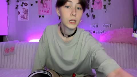 Ellie online show from July 17, 7:16 pm