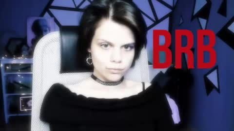 elliemurler online show from January 7, 1:05 pm