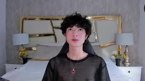 elliotvolkov online show from December 18, 4:46 pm