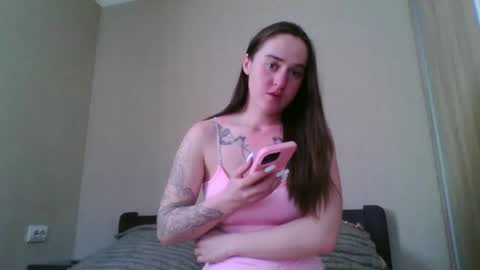 Eliza online show from April 28, 6:18 am