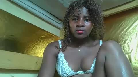 Ellodi online show from June 4, 7:09 pm
