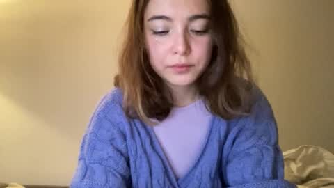 Snapshot of ellynella chatting on September 27, 9:56 pm Elina online show from September 27, 9:56 pm