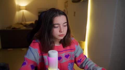 Snapshot of ellynella chatting on October 14, 10:46 pm Elina online show from October 14, 10:46 pm