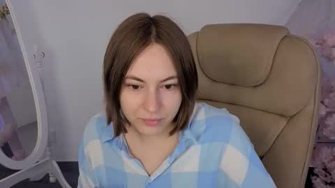 Snapshot of elma_lily chatting on September 28, 6:44 am elma_lily online show from September 28, 6:44 am