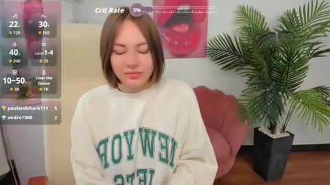 Snapshot of elma_lily chatting on October 4, 6:44 am elma_lily online show from October 4, 6:44 am