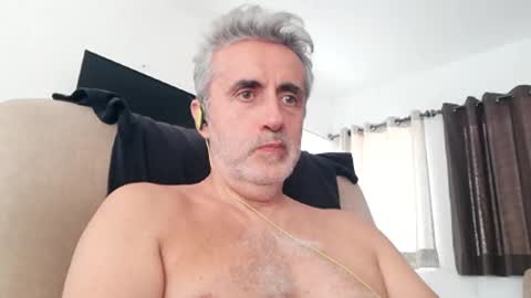 fer online show from November 8, 9:18 pm