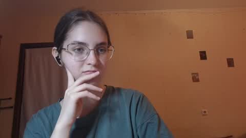 Kate online show from July 14, 1:49 pm