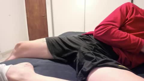 elnenedearg online show from May 20, 1:46 am