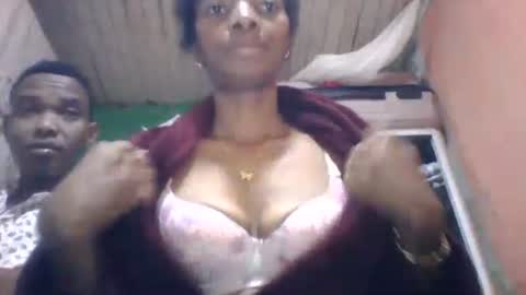 elodynarcisse online show from December 16, 3:46 am