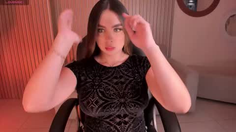 ELOISA OLIVERO online show from October 13, 2:41 pm