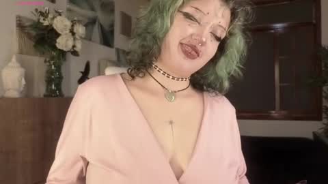 Eloise  . online show from February 26, 10:13 pm