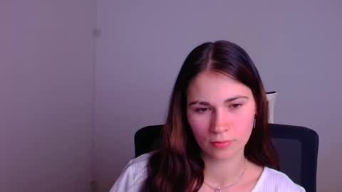 Snapshot of elsa_mur chatting on January 12, 12:28 am Elsa online show from January 12, 12:28 am