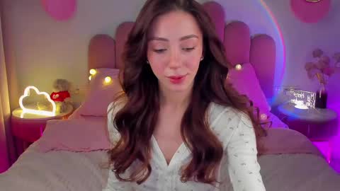 Snapshot of elsa_xo chatting on February 26, 8:36 pm Michelle online show from February 26, 8:36 pm