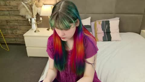 Elsie online show from May 11, 5:36 am