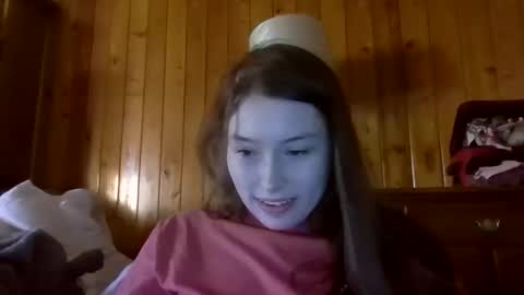 Elsie Rain online show from November 11, 9:39 pm