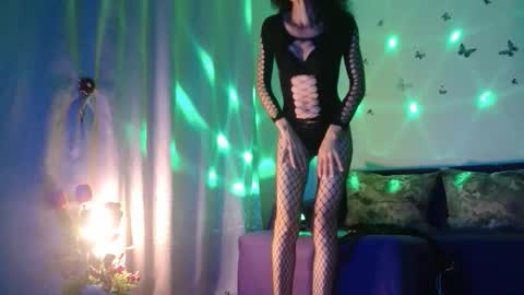 Snapshot of elysasun chatting on October 1, 11:36 pm Elisa online show from October 1, 11:36 pm