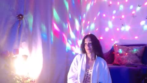 Snapshot of elysasun chatting on September 29, 11:15 pm Elisa online show from September 29, 11:15 pm