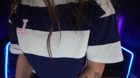 Call me Elis online show from December 27, 7:03 pm