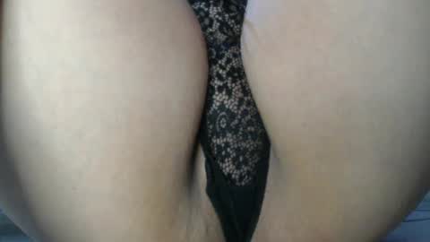 E L Z A  online show from March 4, 12:12 pm