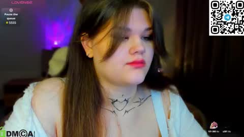 Snapshot of elzaa_ark chatting on October 1, 3:16 am Eliza online show from October 1, 3:16 am
