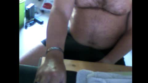 Em online show from May 26, 7:03 am