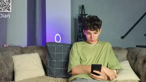 em_chipsi online show from July 15, 8:35 pm