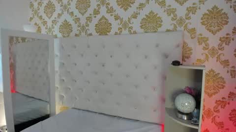 Ema Lambert  online show from February 17, 12:15 pm