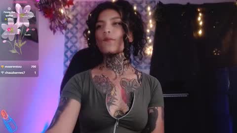 ema_ploxx online show from October 23, 5:09 am