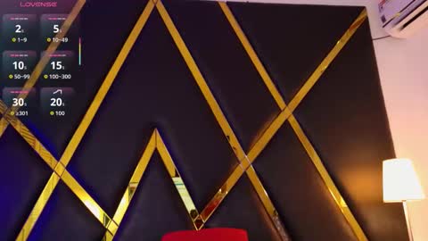 Emma online show from October 11, 1:05 pm