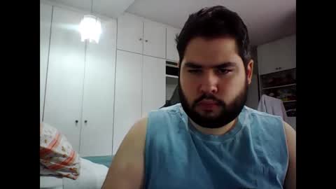 embarrassed_str8_3incher online show from April 1, 5:21 pm