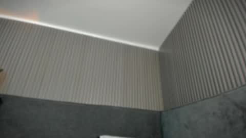 emelie_89 online show from May 23, 11:50 am